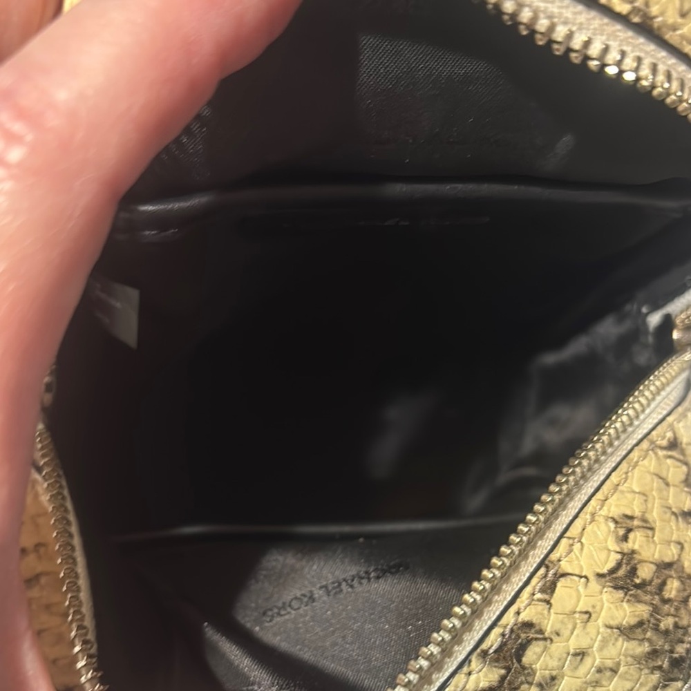Michael Kors Cream and Brown mini Backpack with Exotic Print - Picture 4 of 6